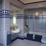 Alhambra فندق