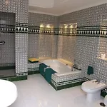 Alhambra فندق 2*