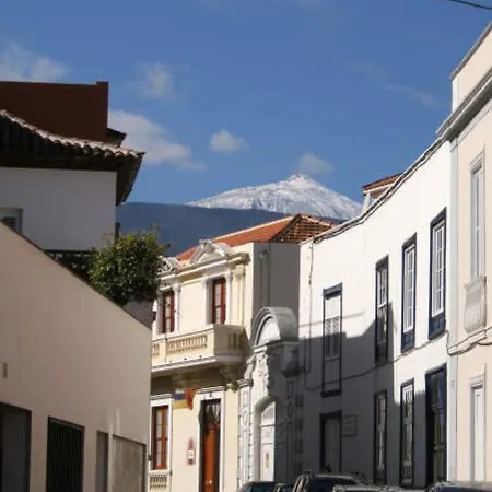 מלון Alhambra